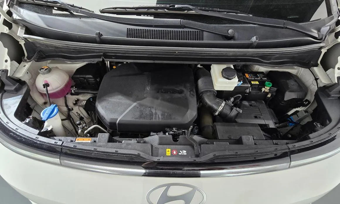 Hyundai Staria — фото 9