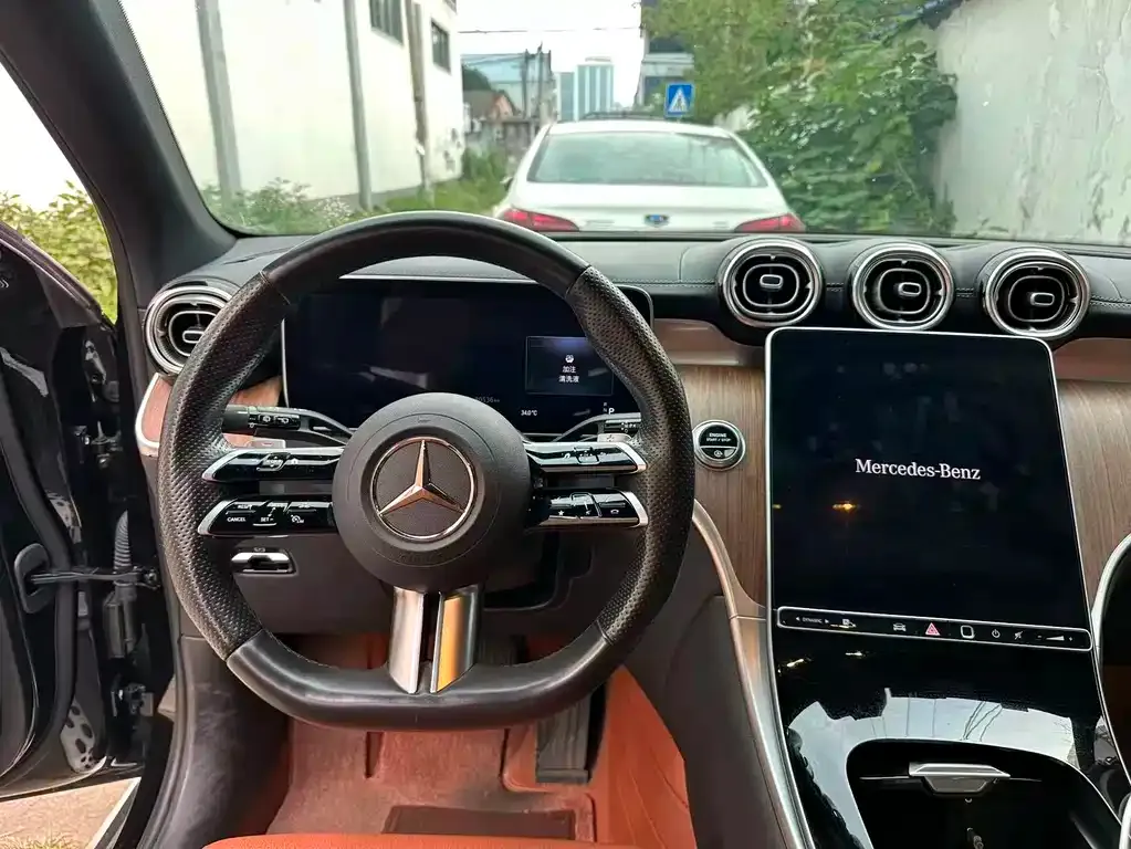 Mercedes-Benz GLC — фото 2