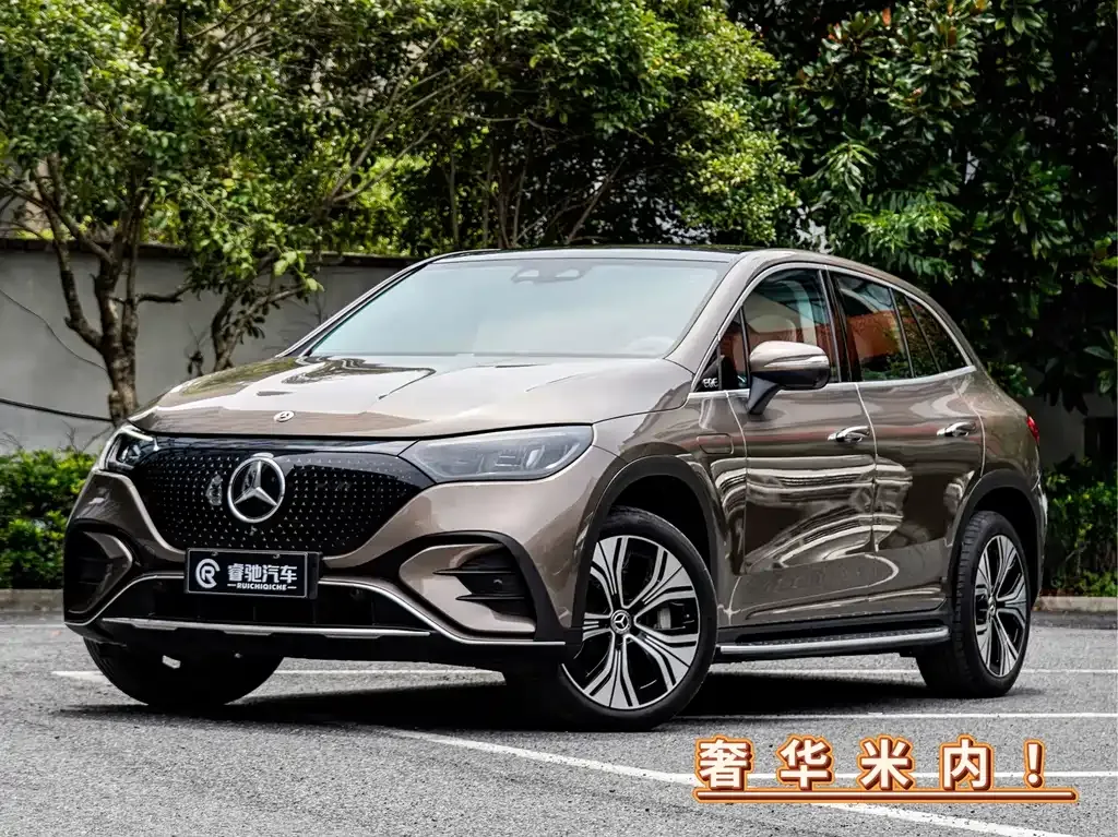 Mercedes-Benz EQE SUV — фото 1