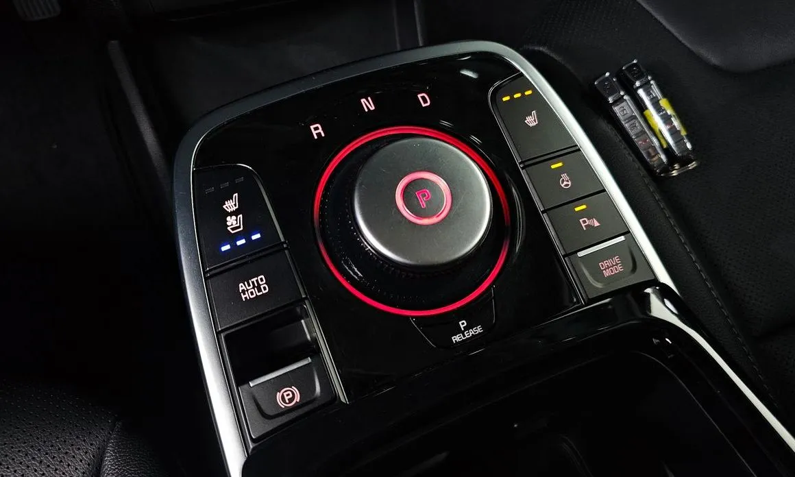 Kia Niro — фото 4