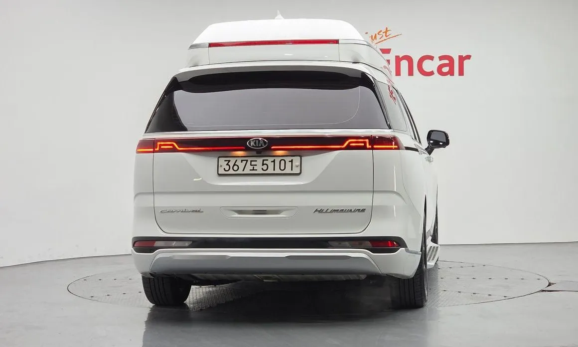 Kia Carnival — фото 3