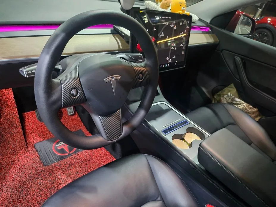 Tesla Model Y — фото 3