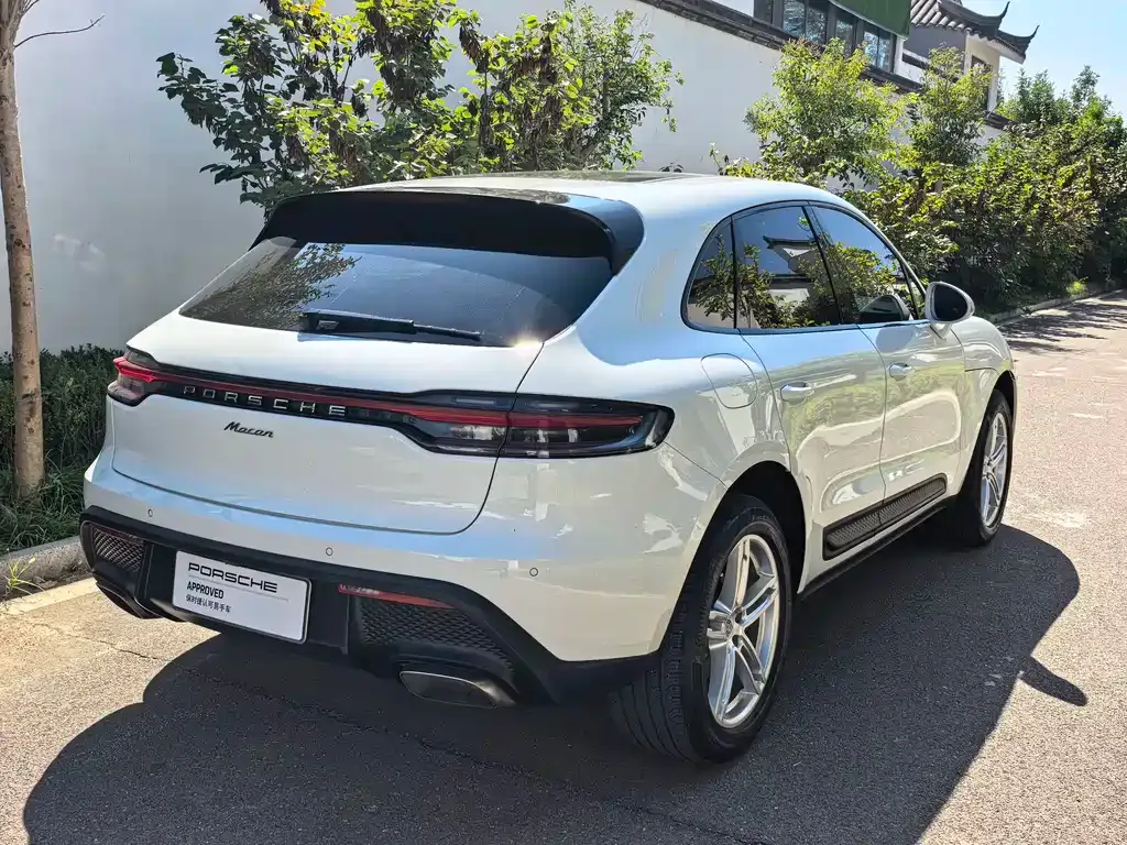 Porsche Macan — фото 10