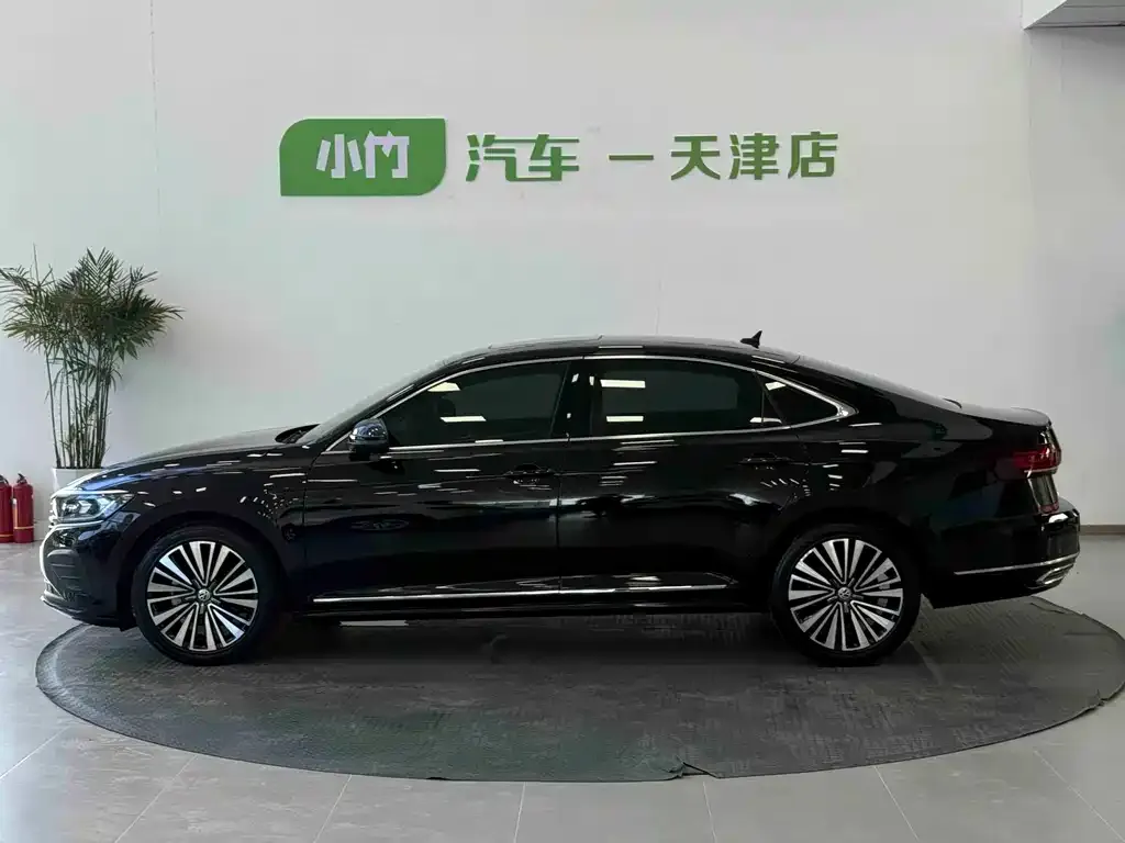 Volkswagen Passat — фото 3