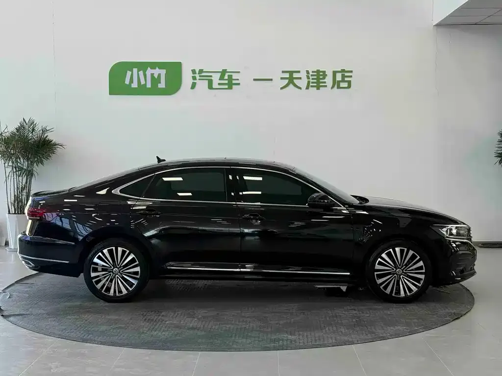 Volkswagen Passat — фото 7