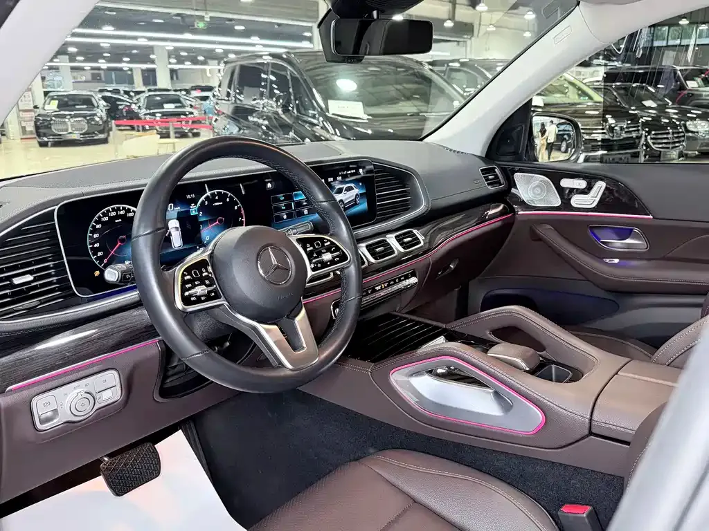 Mercedes-Benz GLE (Import) — фото 10