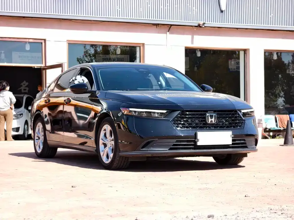 Honda Accord — фото 6
