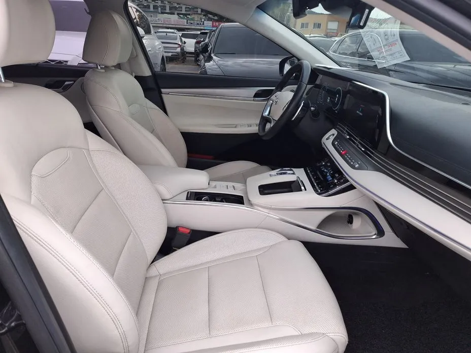 Hyundai Grandeur — фото 10