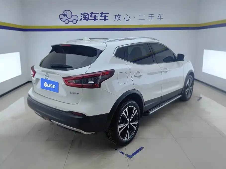 Nissan Qashqai — фото 5