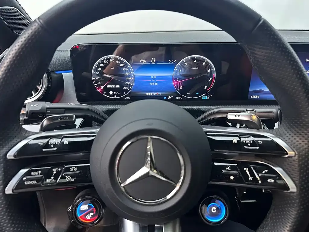 Mercedes-Benz A-Class AMG — фото 10