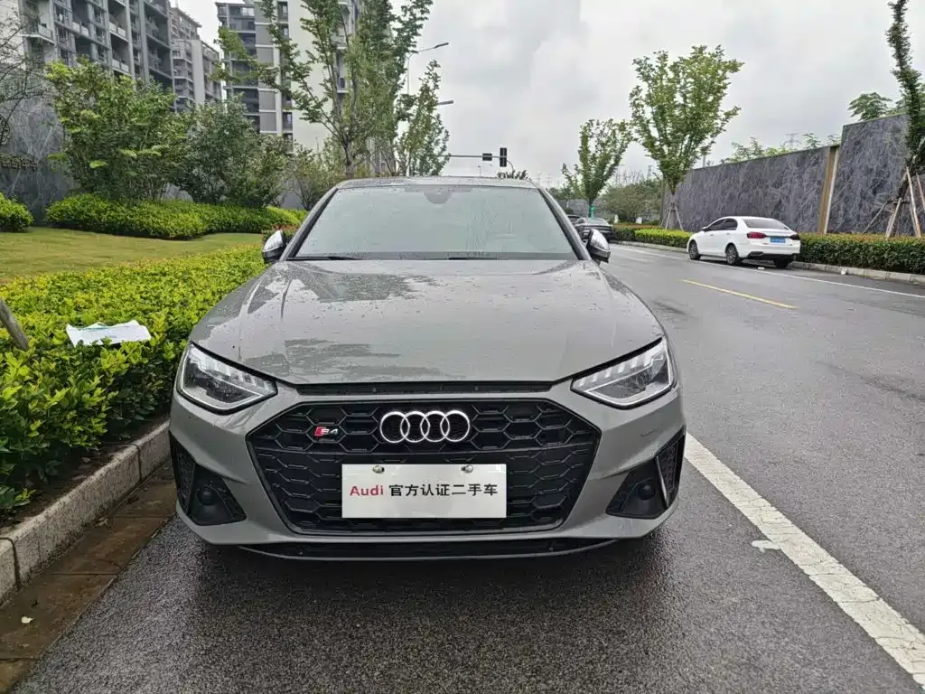 Audi S4 — фото 5