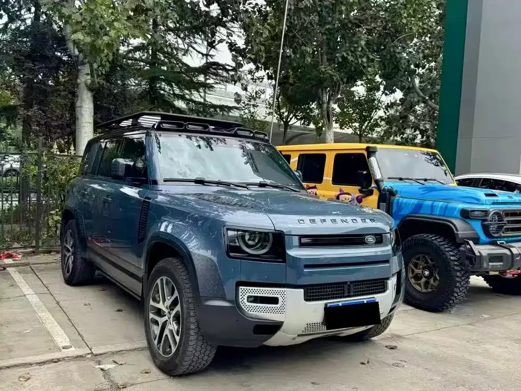 Land Rover Defender — фото 7