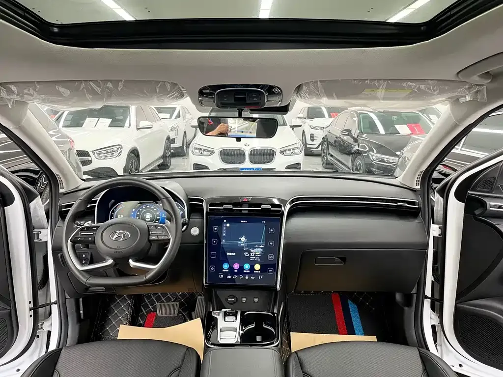 Hyundai Tucson — фото 6