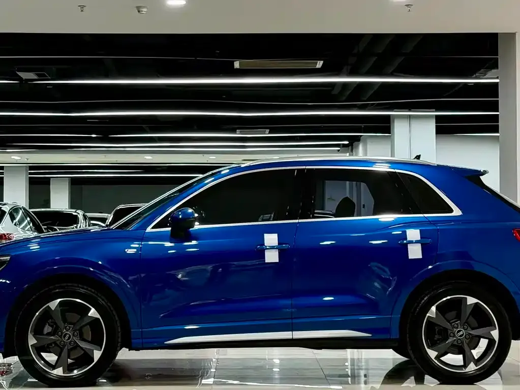 Audi Q3 — фото 7
