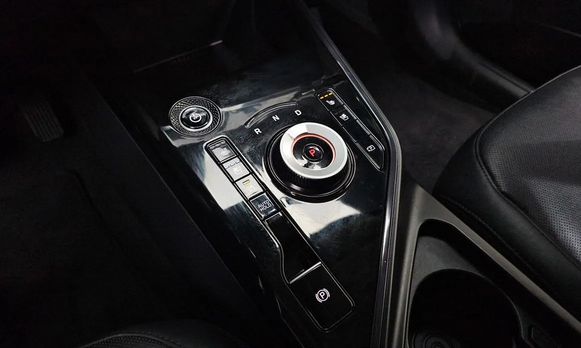 Kia Niro — фото 9