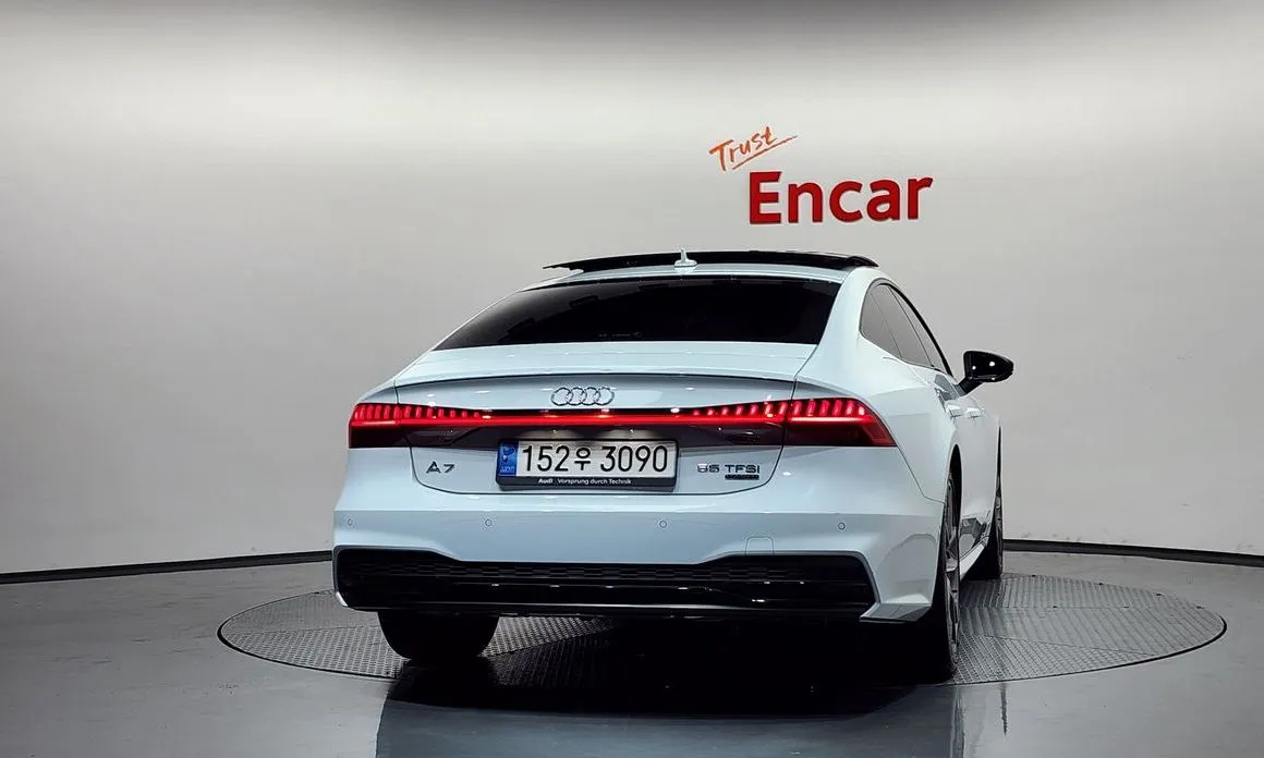 Audi A7 — фото 2