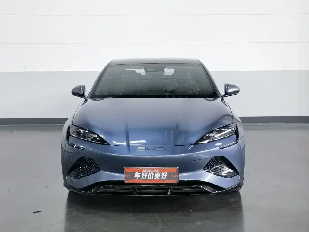 BYD Seal — фото 6