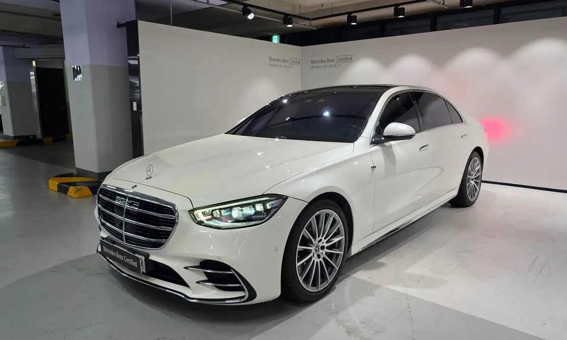 Mercedes-Benz S-Class — фото 1