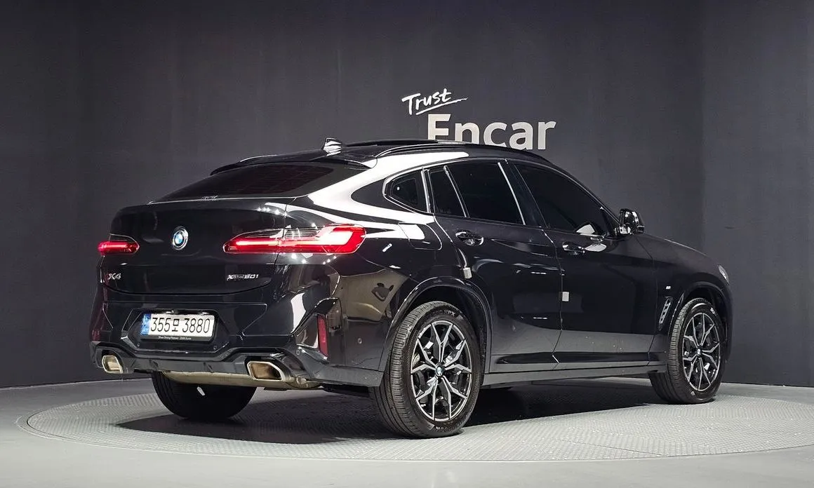 BMW X4 — фото 4