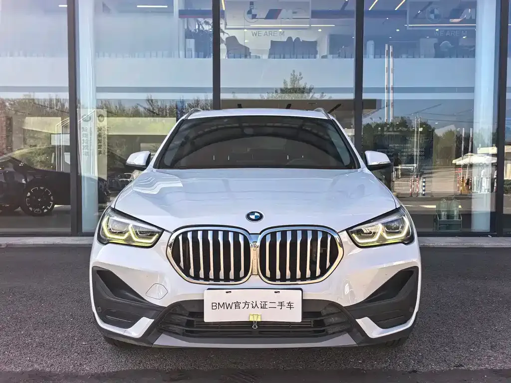 BMW X1 — фото 2