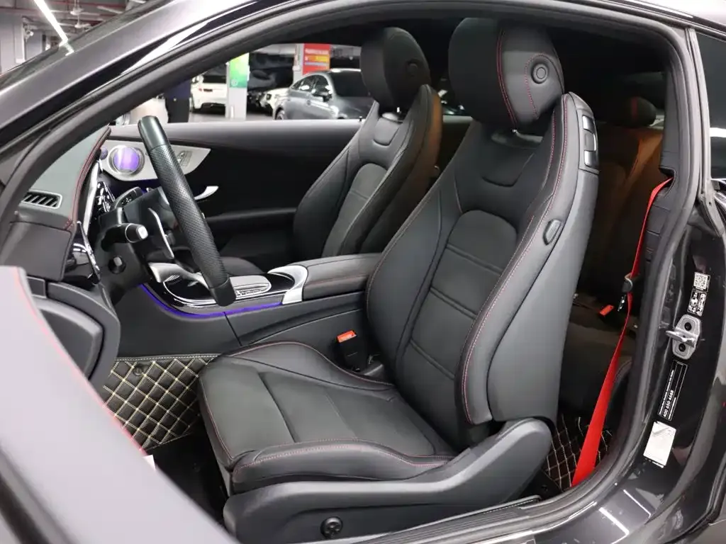 Mercedes-Benz C-Class AMG — фото 6