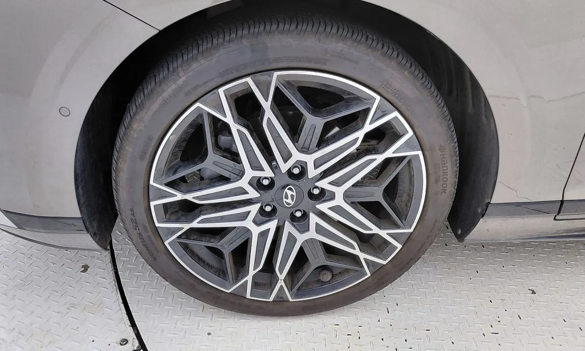 Hyundai Grandeur — фото 10