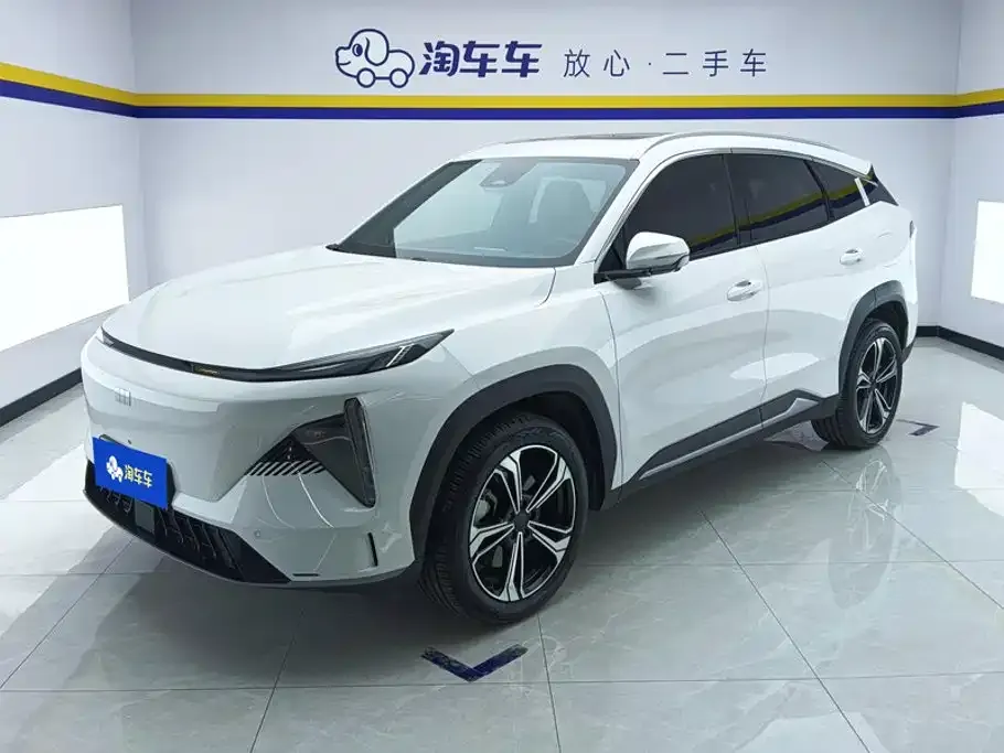 Geely Galaxy L7 — фото 1