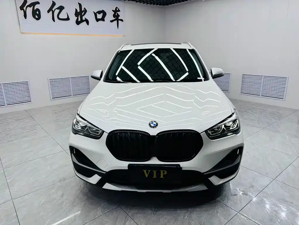 BMW X1 — фото 3