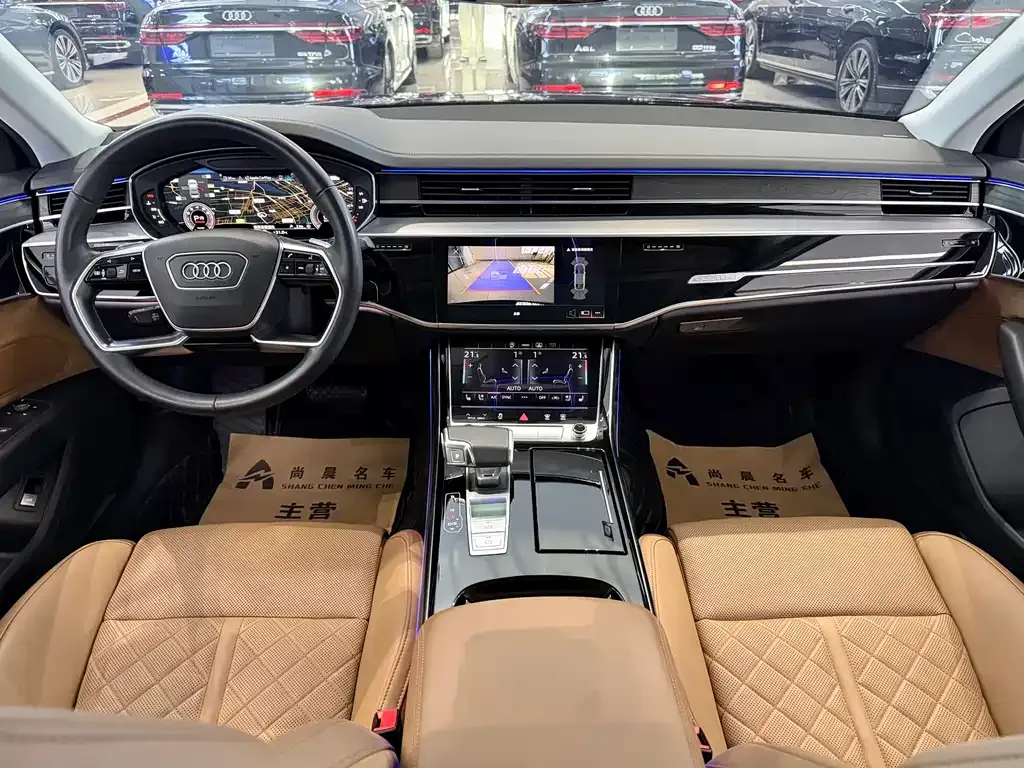 Audi A8 — фото 9