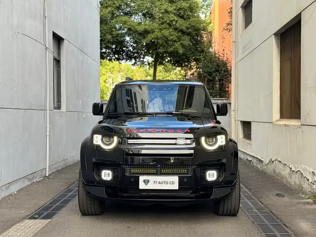 Land Rover Defender — фото 6