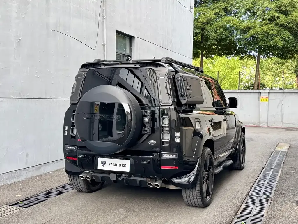 Land Rover Defender — фото 8
