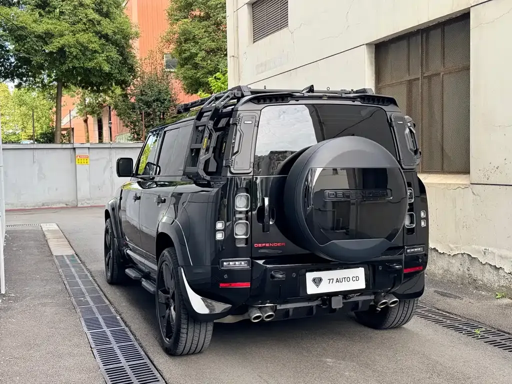 Land Rover Defender — фото 7