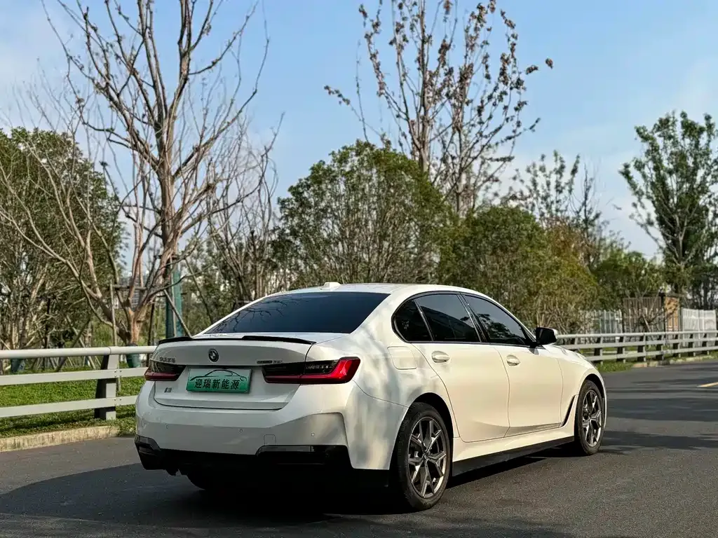 BMW i3 — фото 10