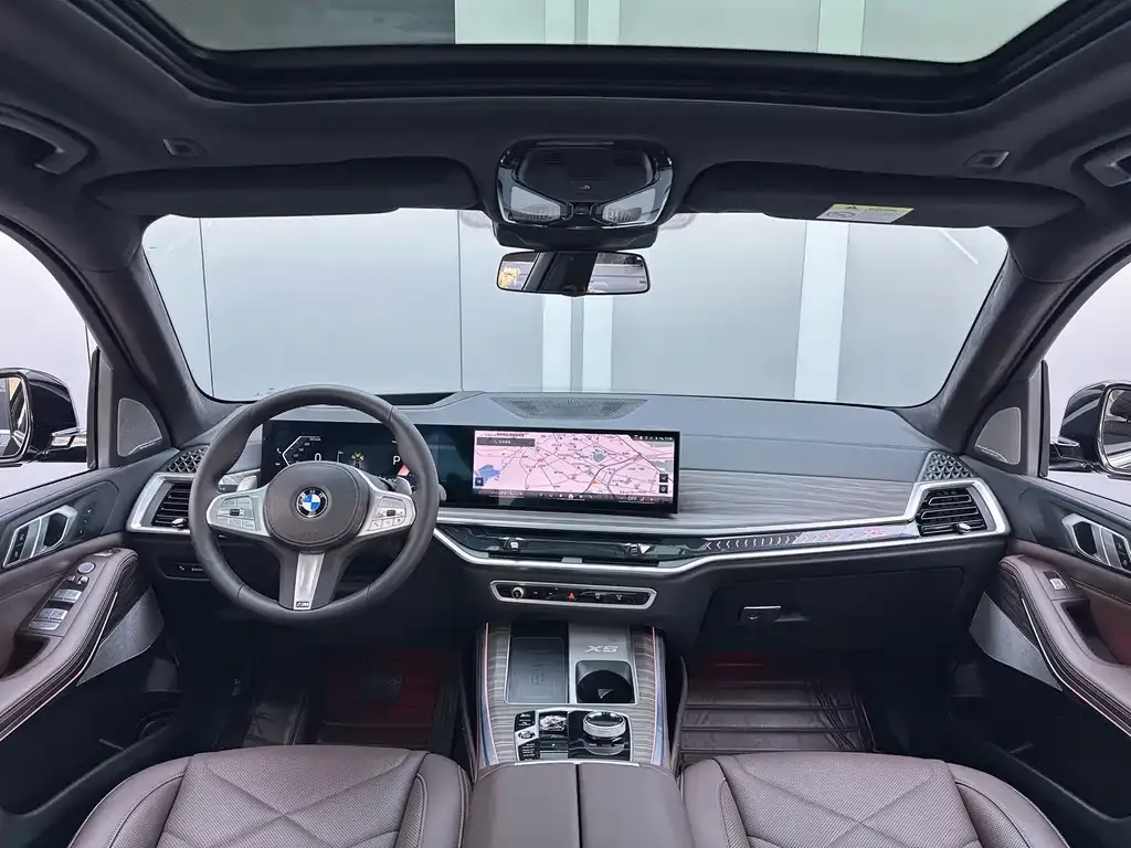 BMW X5 — фото 10