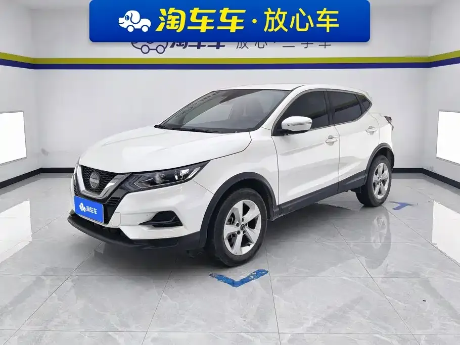 Nissan Qashqai — фото 1