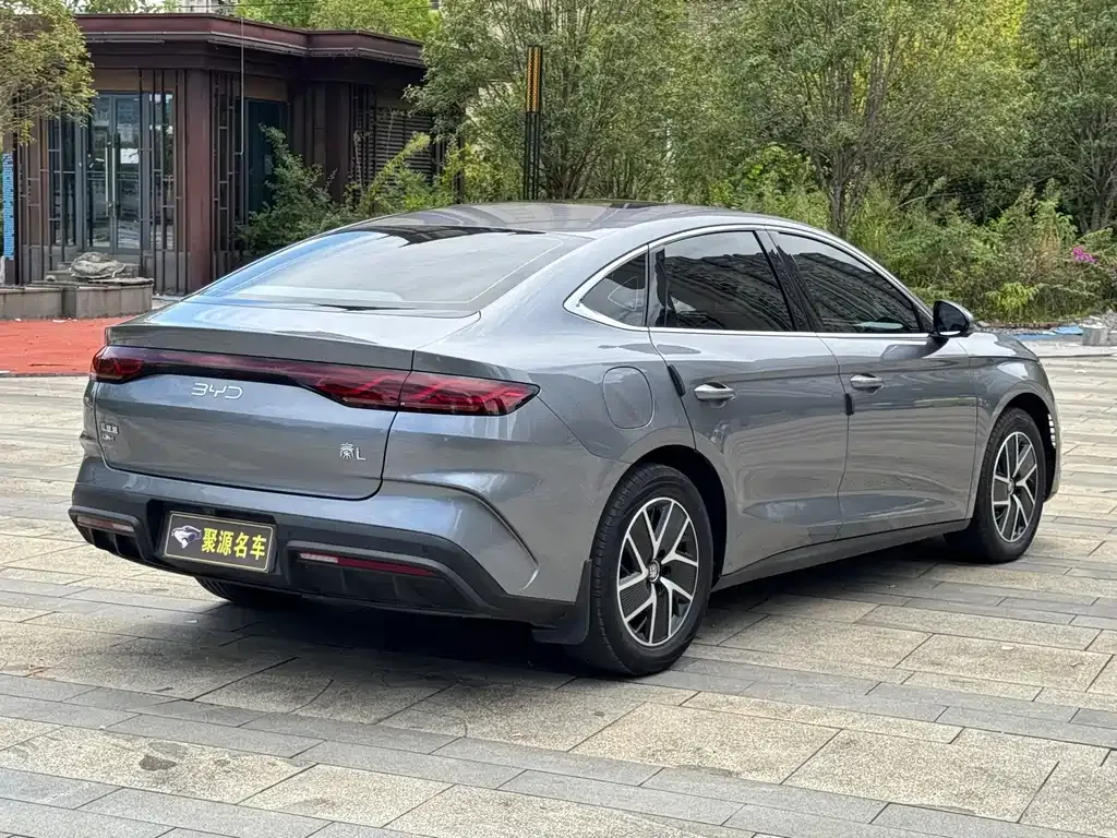 BYD Qin L — фото 7