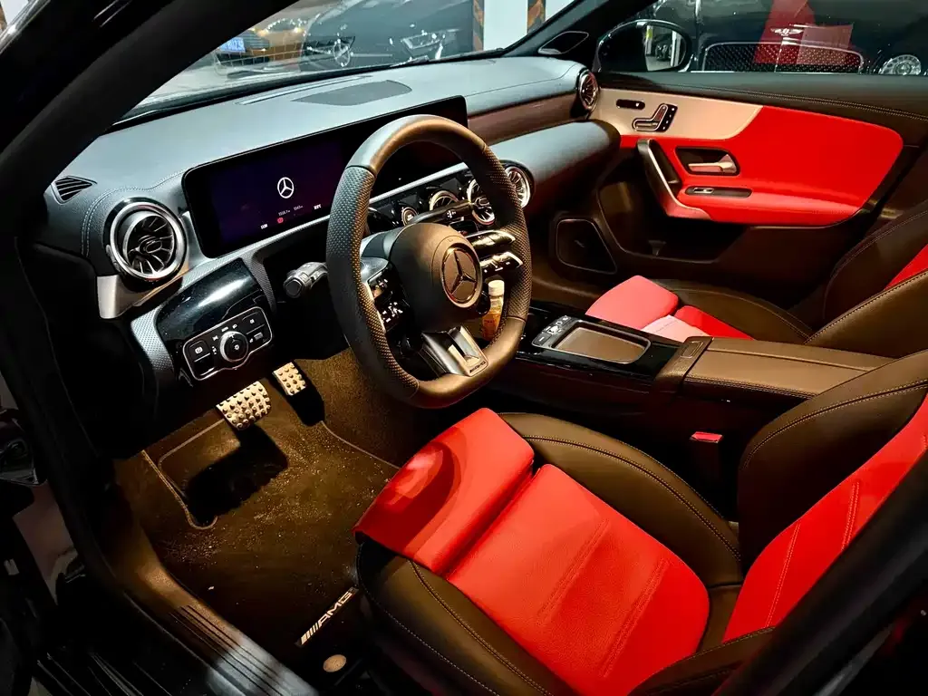 Mercedes-Benz A-Class AMG (Import) — фото 8