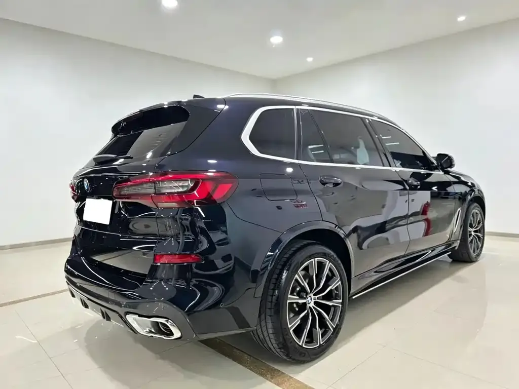 BMW X5 — фото 2
