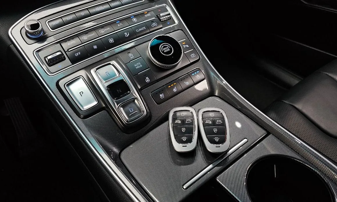 Hyundai Santafe — фото 6