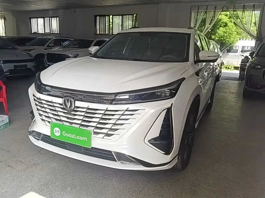 Changan CS75 PLUS — фото 1