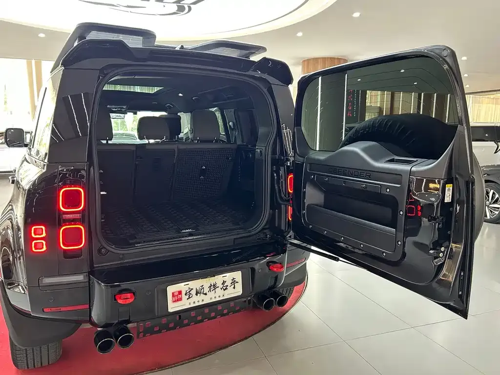 Land Rover Defender — фото 5