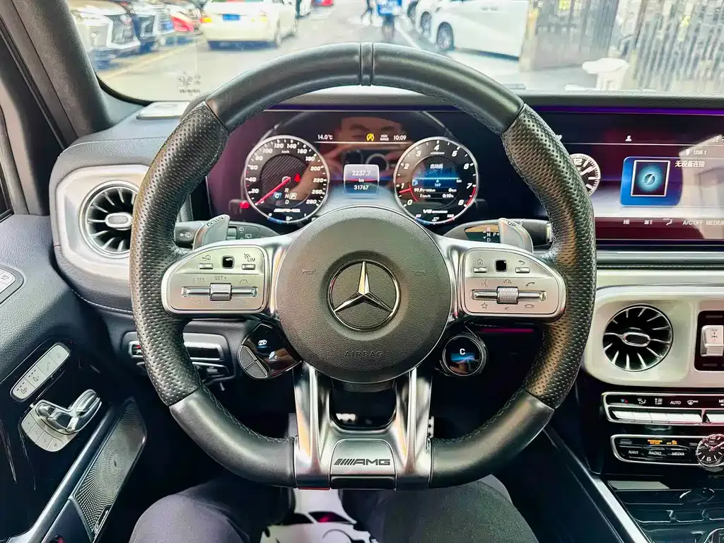 Mercedes-Benz G-Class AMG — фото 6