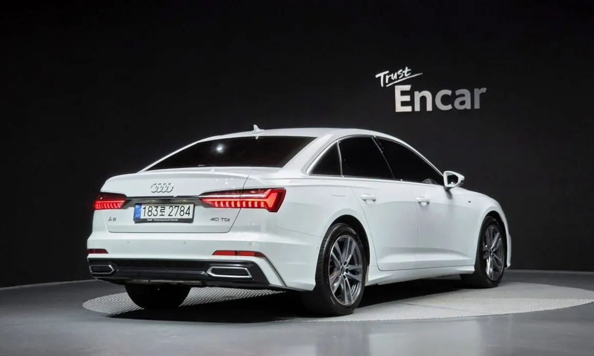 Audi A6 — фото 2
