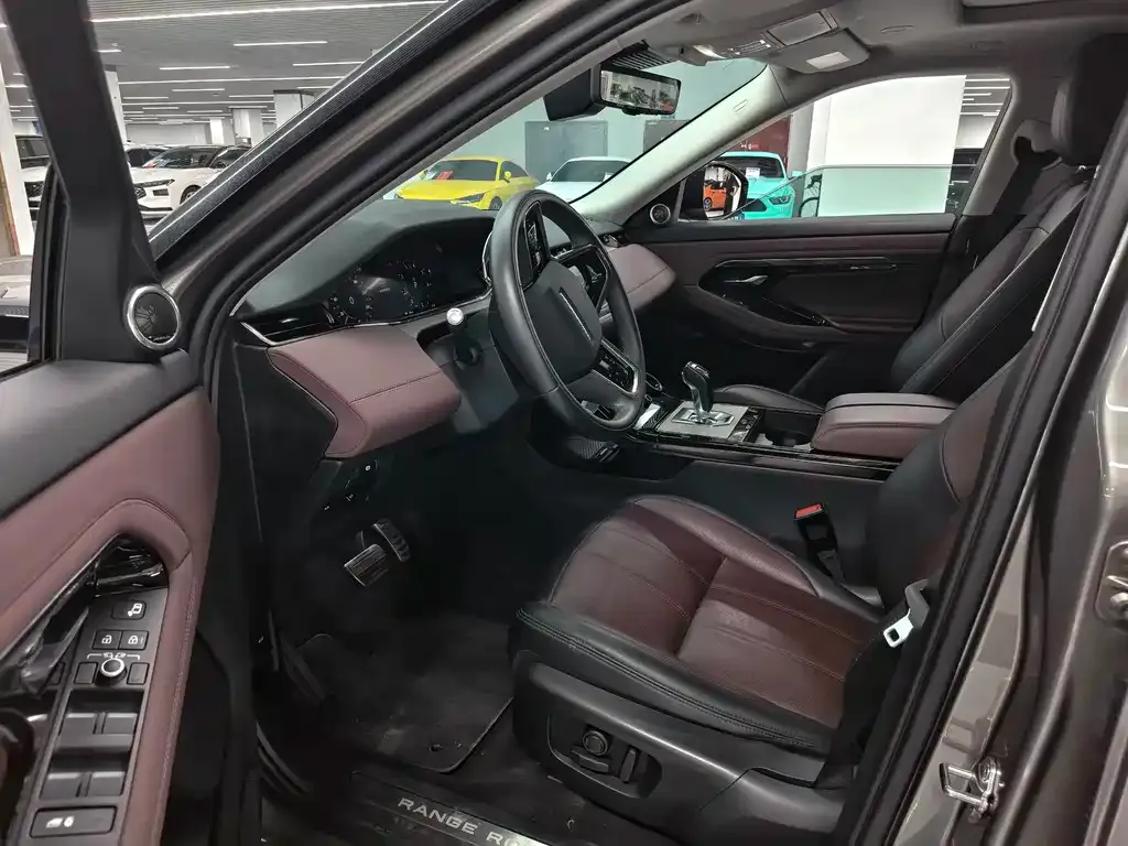 Land Rover Evoque — фото 5