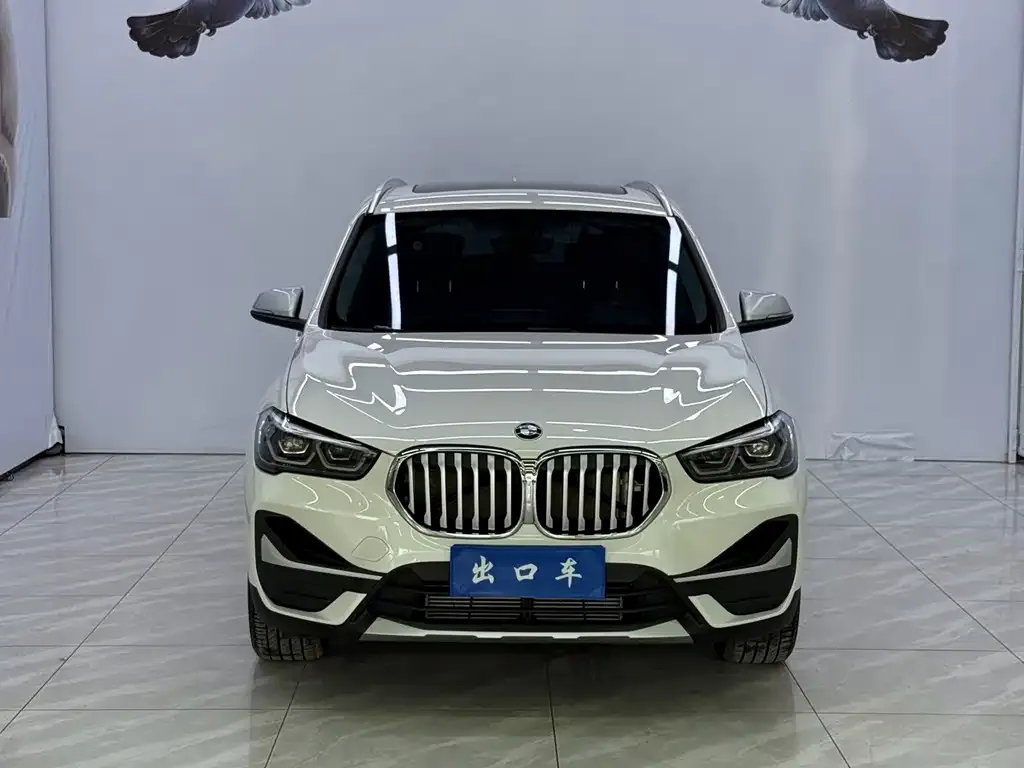 BMW X1 — фото 5