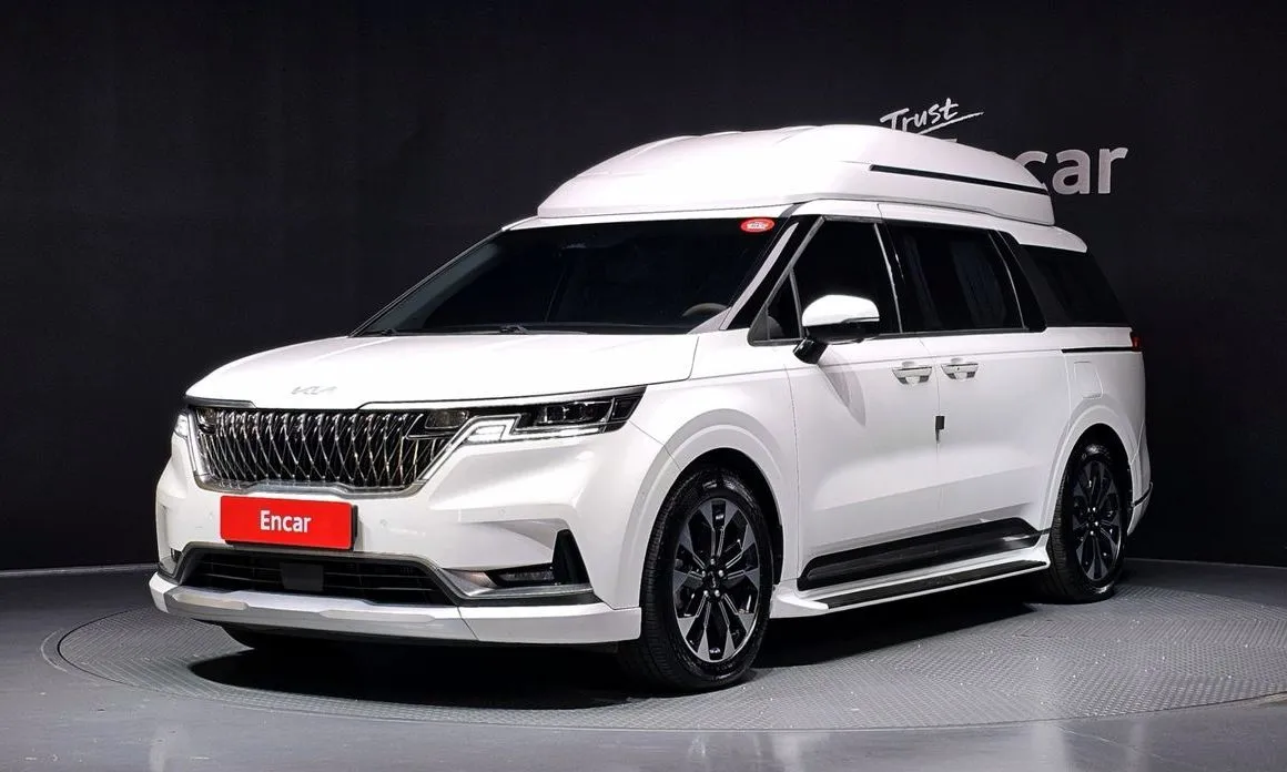 Kia Carnival — фото 1