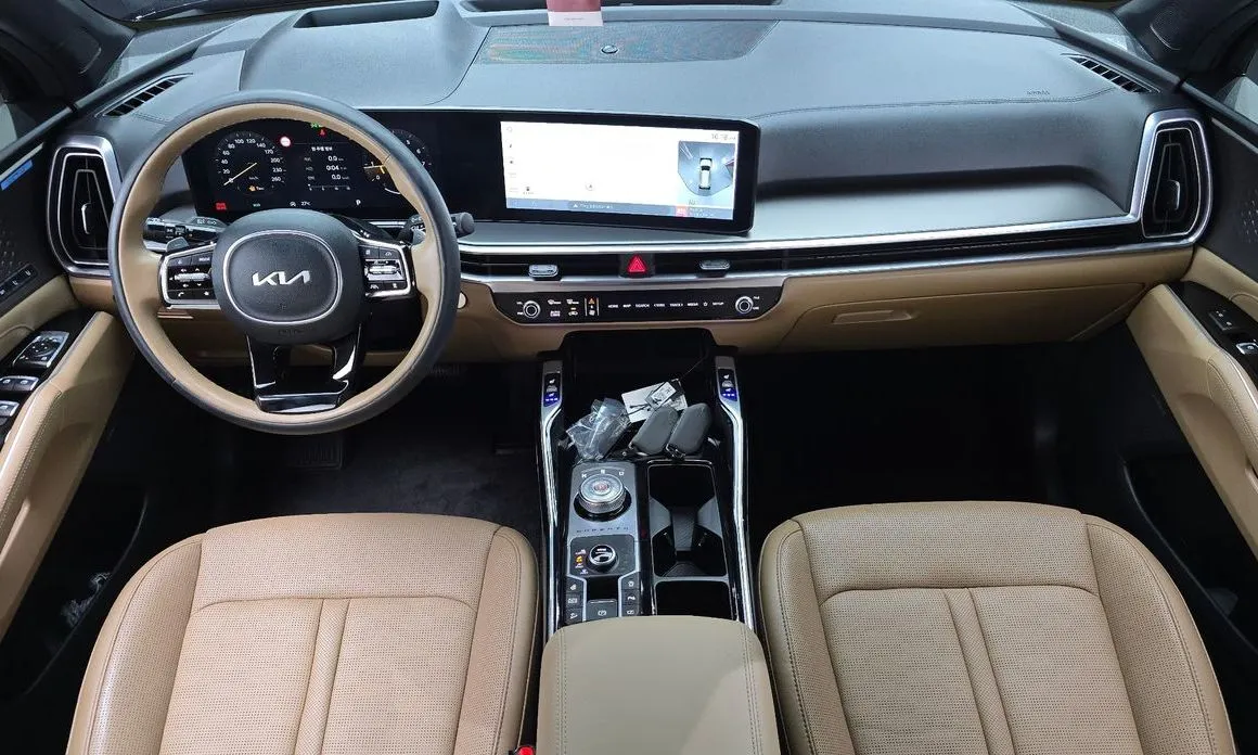 Kia Sorento — фото 10