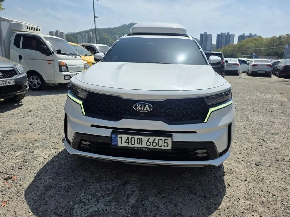 Kia Sorento — фото 1
