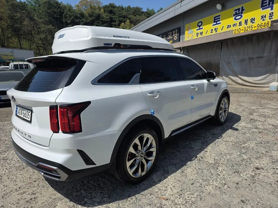 Kia Sorento — фото 5