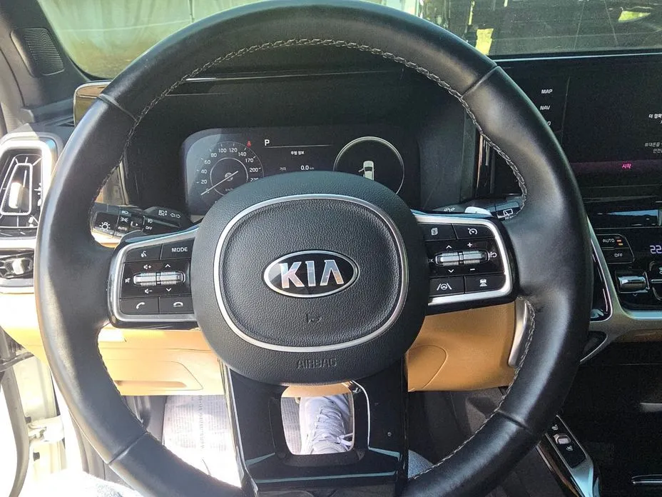 Kia Sorento — фото 4
